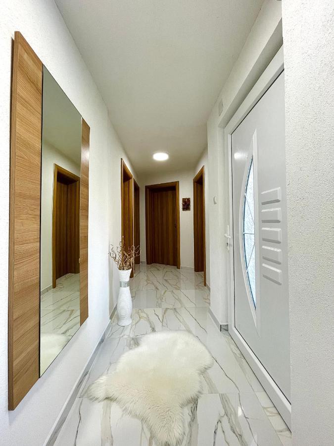 Crystal Racic Villa Bihać Exterior foto