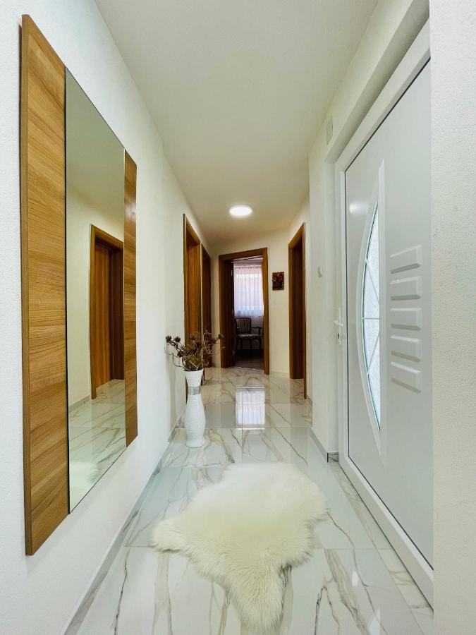 Crystal Racic Villa Bihać Exterior foto